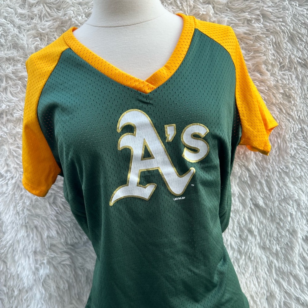 New MLB Women A’s V-Neck Sports Jersey